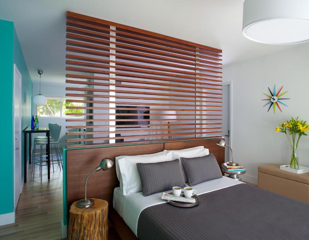 One-Bedroom Apartment with Kitchen interior